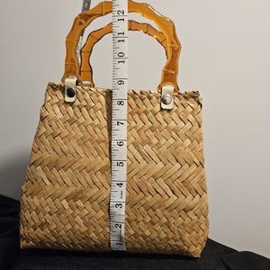 Straw bag